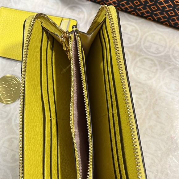 Tory Burch Wallet - Picture 7 of 9